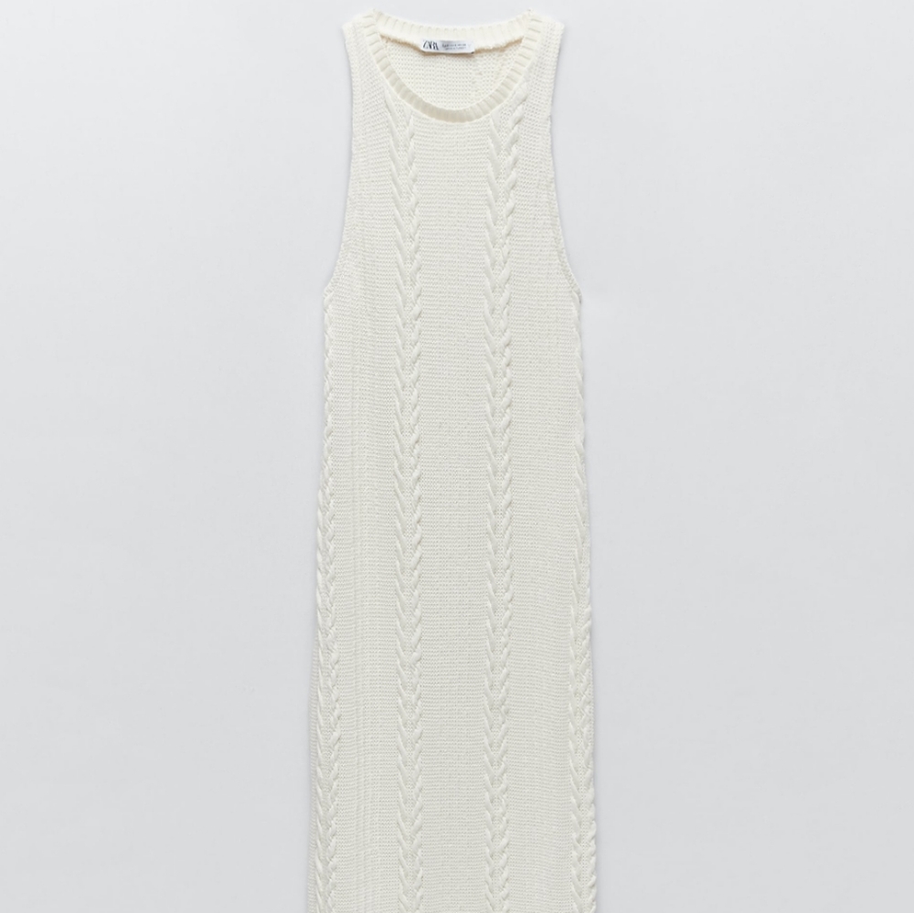 ZARA CABLE KNIT SWEATER DRESS - Picture 4 of 6